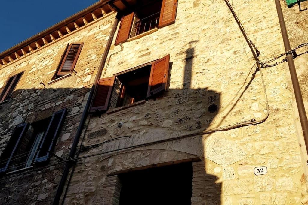 *La Torre Di Amelia* Nel Cuore Dell' Umbria Exterior foto